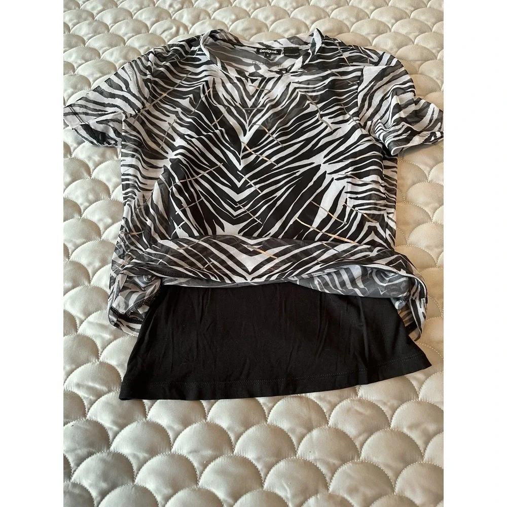 Desigual Mesh Tshirt Fashion Zebra, size small Western Boho Chic Short Sleeve - Picture 6 of 9